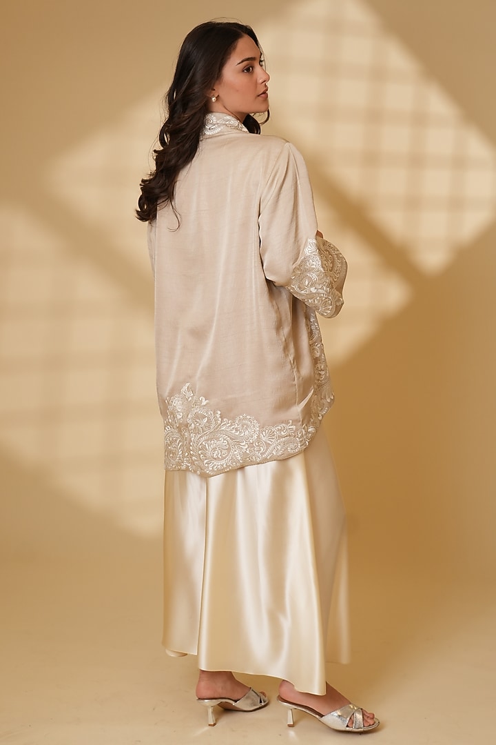 Beige Pure Silk Floral Embroidered Cape by Ashtar at Pernia's Pop Up Shop