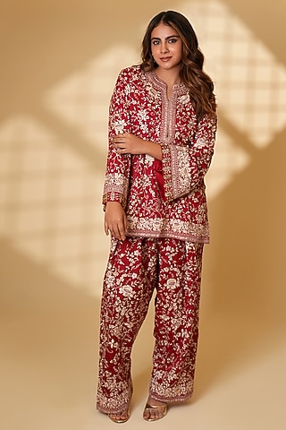 Bengal Rouge Pure Silk Parsi Gara Embroidered Kurta Set by Ashtar