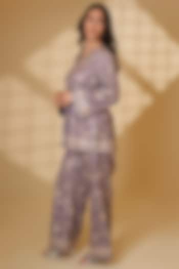 Lavender Pure Silk Parsi Gara Hand Embroidered Kurta Set by Ashtar at Pernia's Pop Up Shop