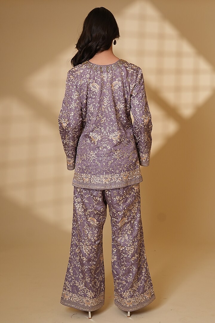Lavender Pure Silk Parsi Gara Hand Embroidered Kurta Set by Ashtar at Pernia's Pop Up Shop