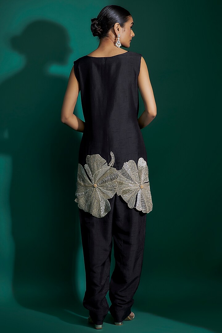 Black Natural Crepe Cutwork Hand Embroidered Kurta Set by ASHUTOSH JOSHI at Pernia's Pop Up Shop