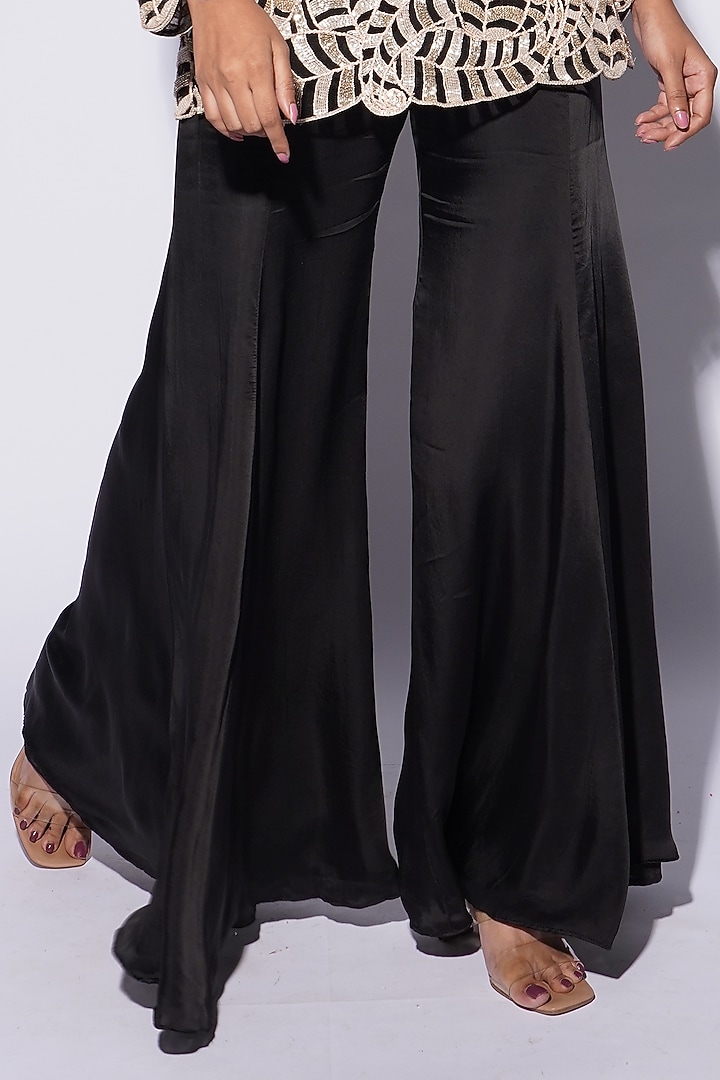 Black Bemberg Satin Cutwork & Dori Embroidered Kurta Set by ASHUTOSH JOSHI at Pernia's Pop Up Shop