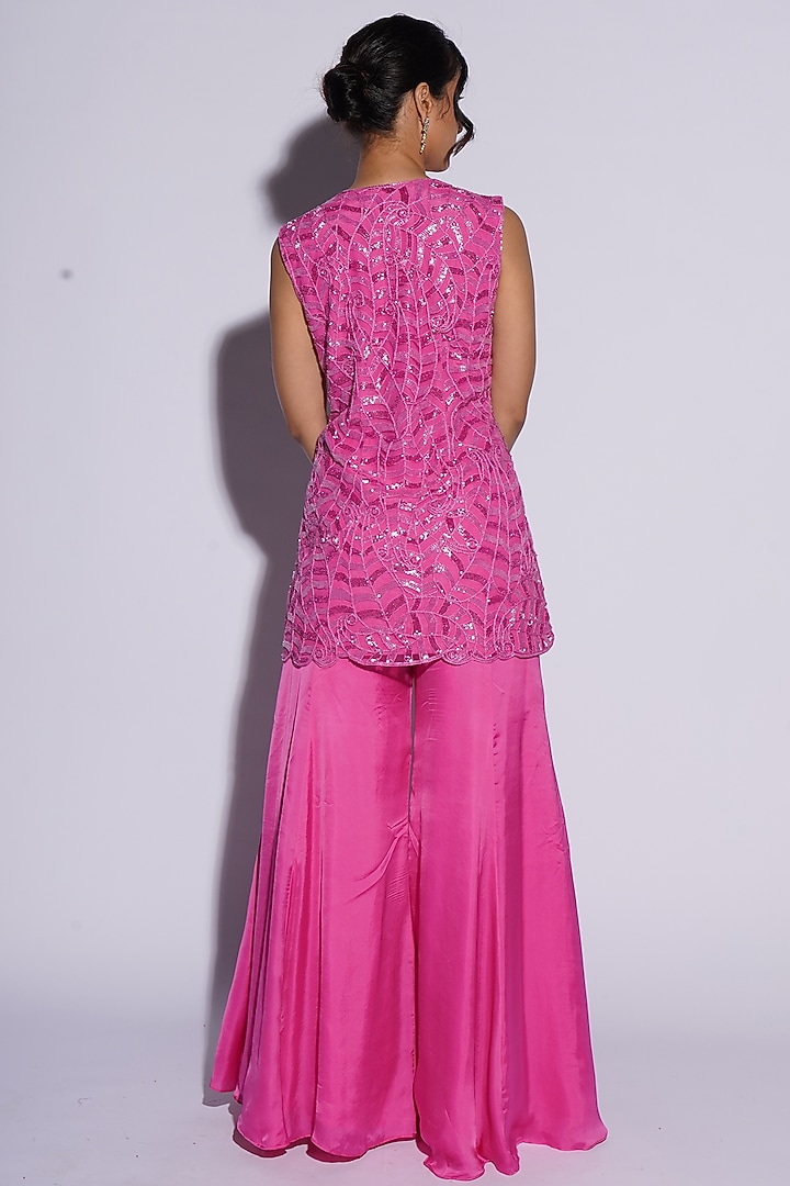 Hot Pink Bemberg Satin Abstract Cutwork Kurta Set by ASHUTOSH JOSHI at Pernia's Pop Up Shop