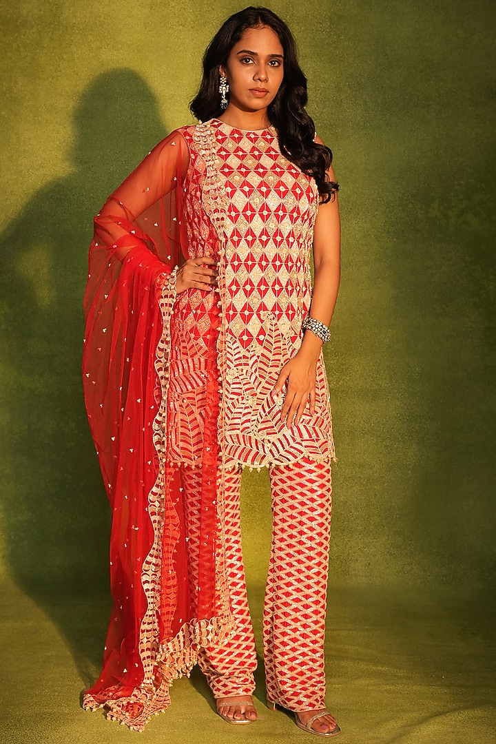 Red & Gold Crepe Paisley Work Kurta Set by ASHUTOSH JOSHI at Pernia's Pop Up Shop