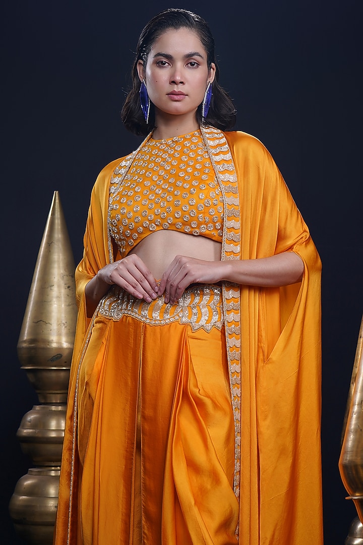Tangerine Bemberg Satin Resham Embroidered Cape Set by ASHUTOSH JOSHI at Pernia's Pop Up Shop