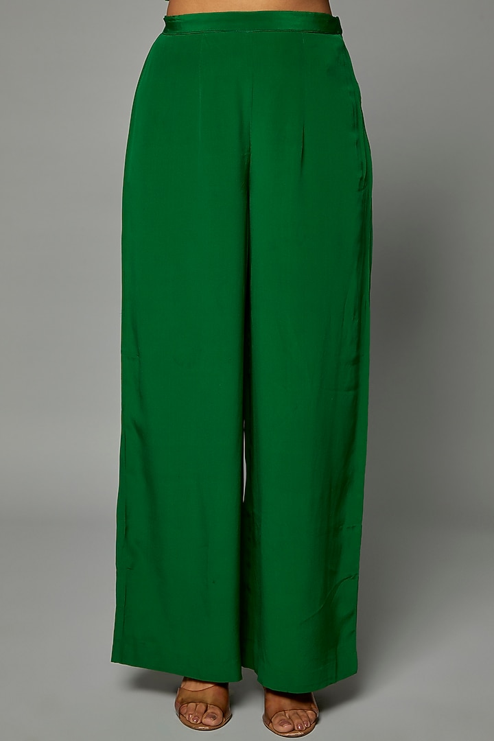 Green Georgette Embroidered Kurta Set by ASAL By Abu Sandeep at Pernia's Pop Up Shop