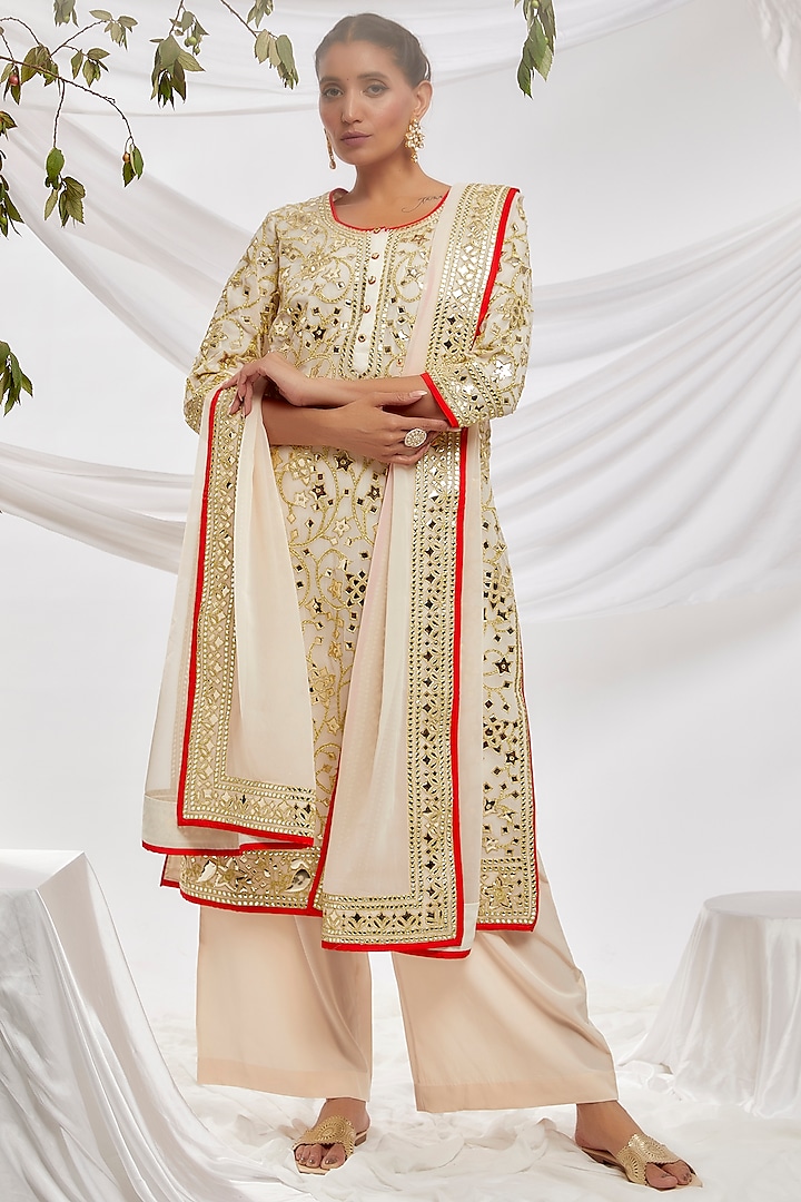 White Blended Georgette Embroidered Kurta Set by ASAL By Abu Sandeep at Pernia's Pop Up Shop