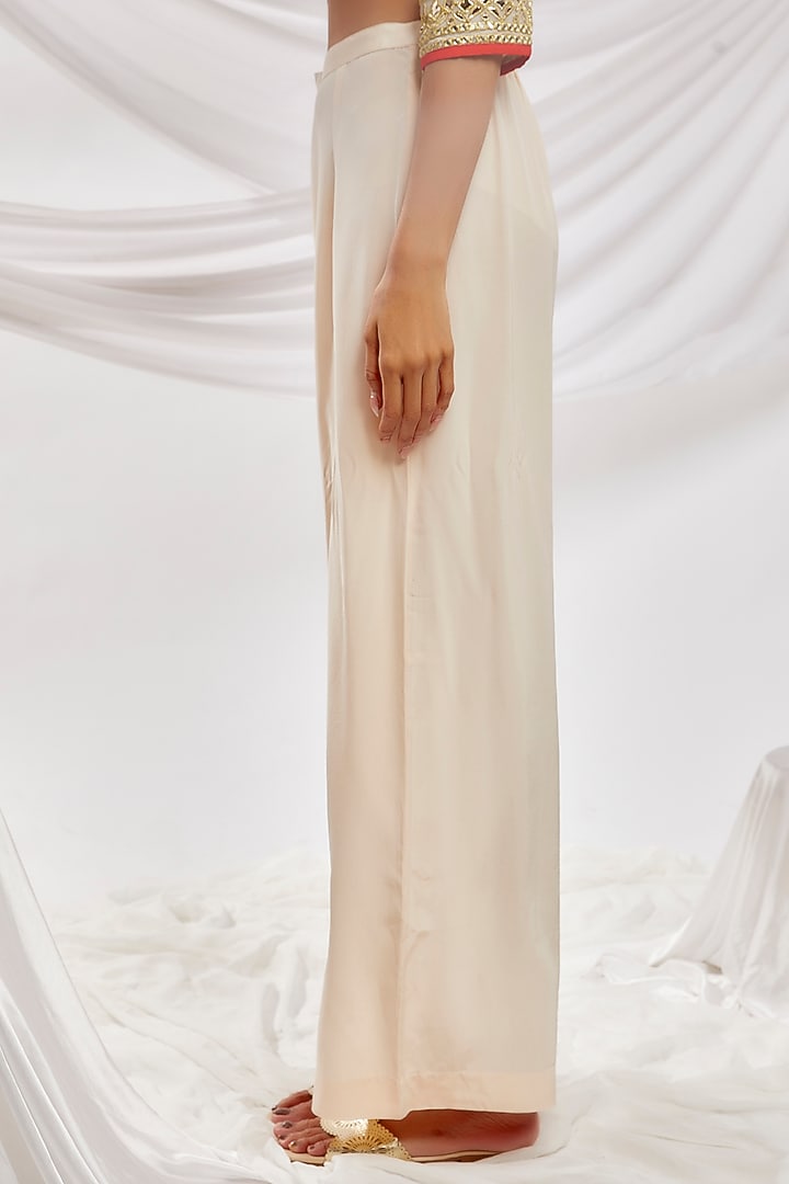 White Blended Georgette Embroidered Kurta Set by ASAL By Abu Sandeep at Pernia's Pop Up Shop