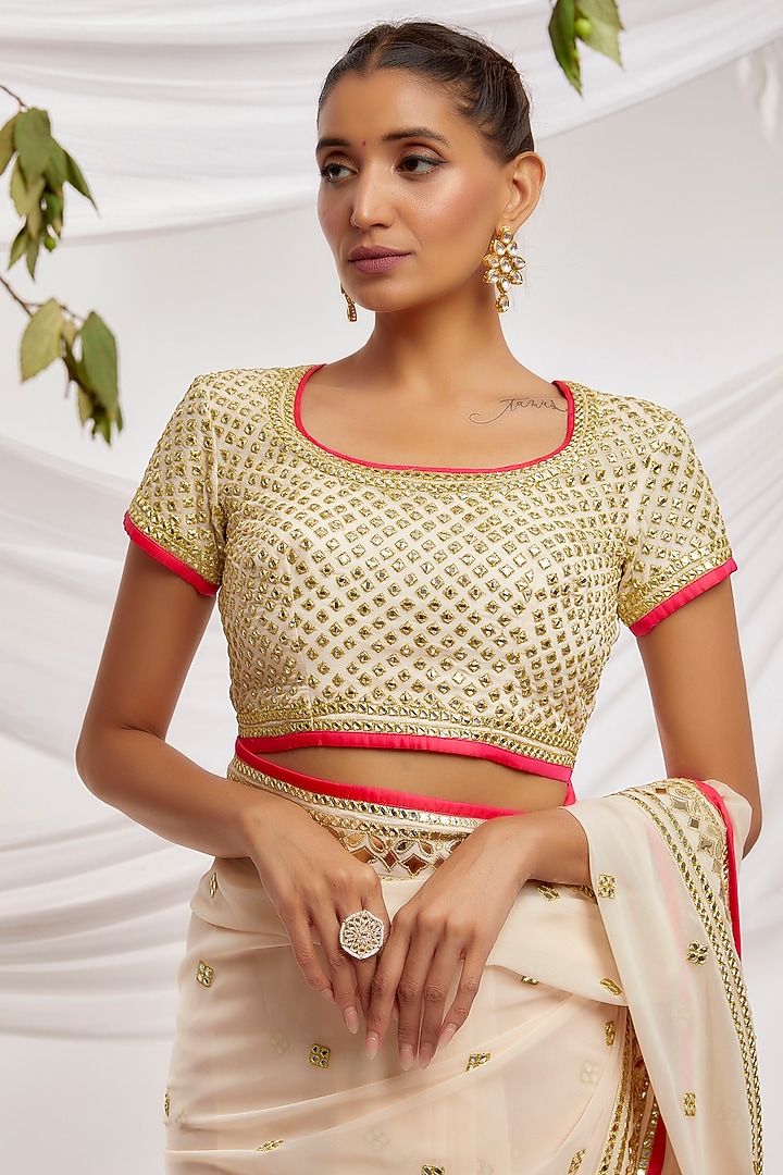 White Blended Georgette Embroidered Reception Saree Set by ASAL By Abu Sandeep at Pernia's Pop Up Shop