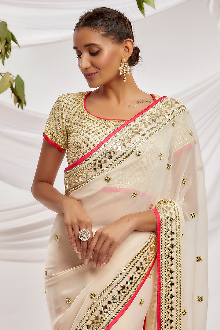 White Blended Georgette Embroidered Reception Saree Set by ASAL By Abu Sandeep at Pernia's Pop Up Shop