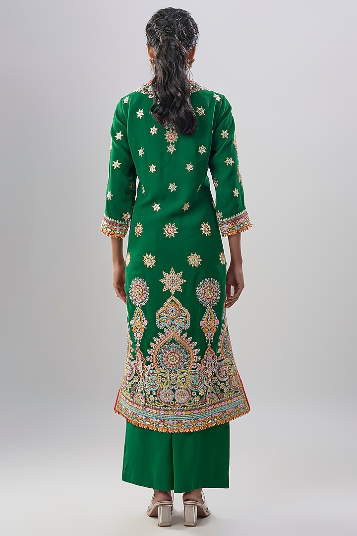 Green Blend Georgette Embroidered Boxy Kurta Set by ASAL By Abu Sandeep at Pernia's Pop Up Shop