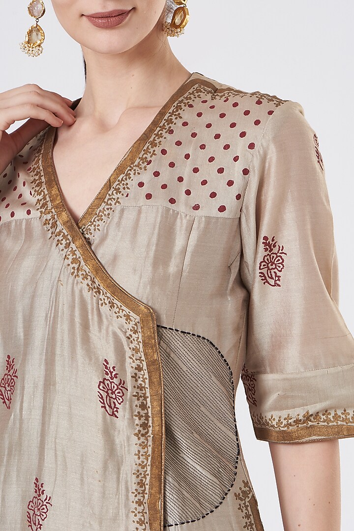 Grey Block Printed Kurta by ABHI SINGH MADE IN INDIA at Pernia's Pop Up Shop