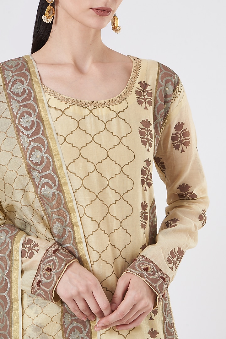 Beige Jaal Printed Wedding Sharara Set by ABHI SINGH MADE IN INDIA at Pernia's Pop Up Shop