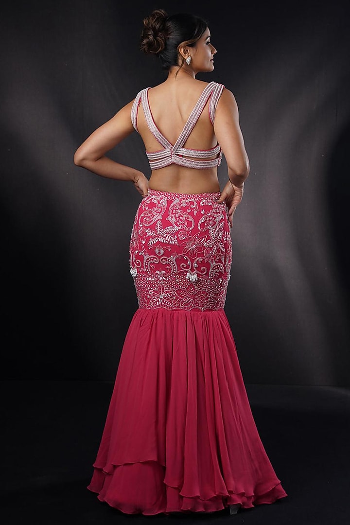 Coral Red Georgette Sequins Embellished Fish-Cut Wedding Lehenga Set by Ronak and Shruti at Pernia's Pop Up Shop