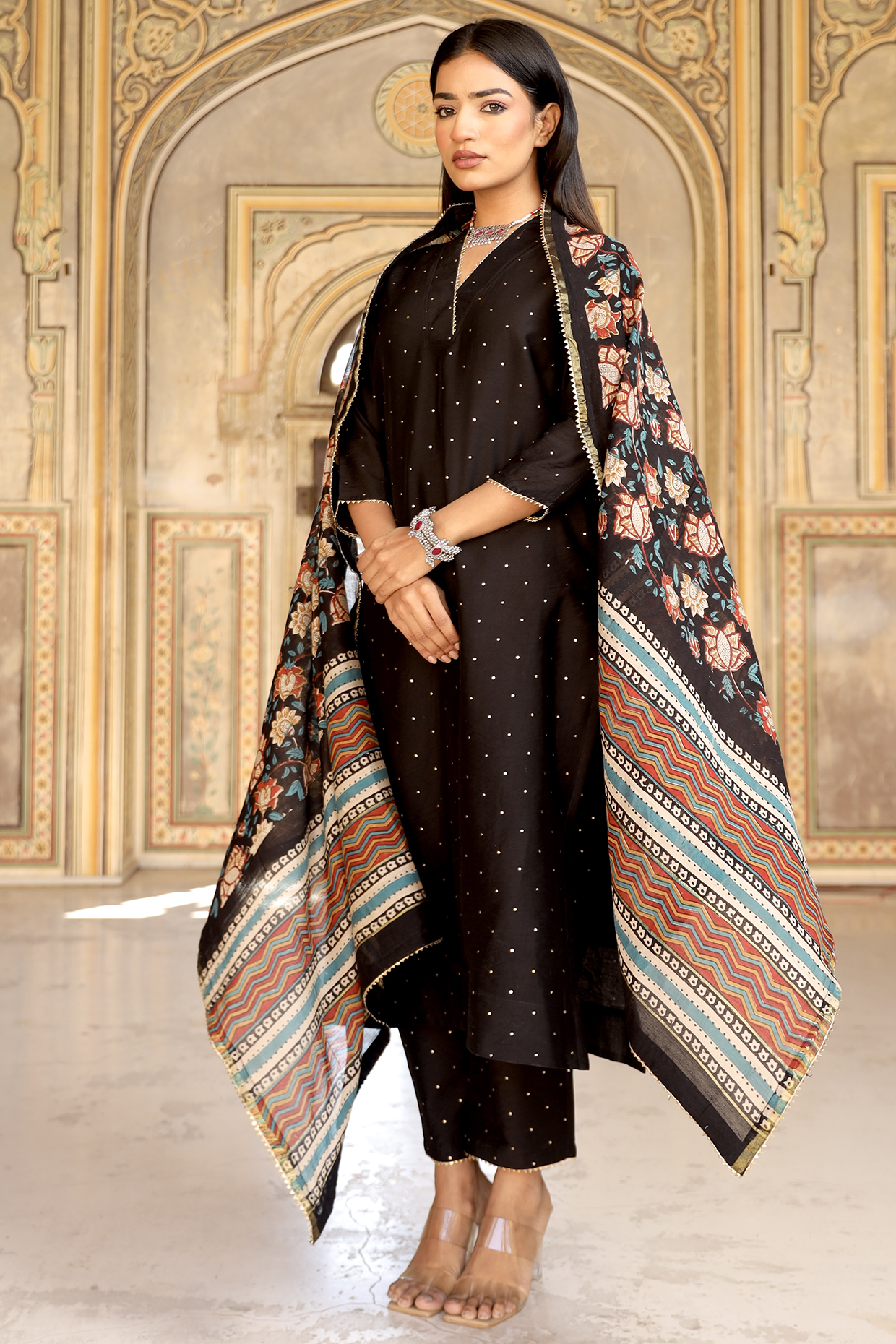 Black Chanderi Mukaish Embroidered Kurta Set by ASRUMO at Pernia's Pop Up Shop