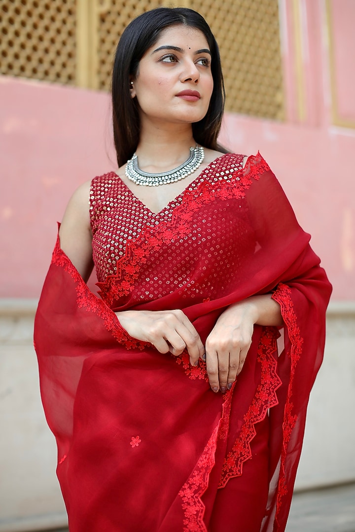 Red Silk Organza Embroidered Handcrafted Party Wear Saree Set by ASRUMO at Pernia's Pop Up Shop