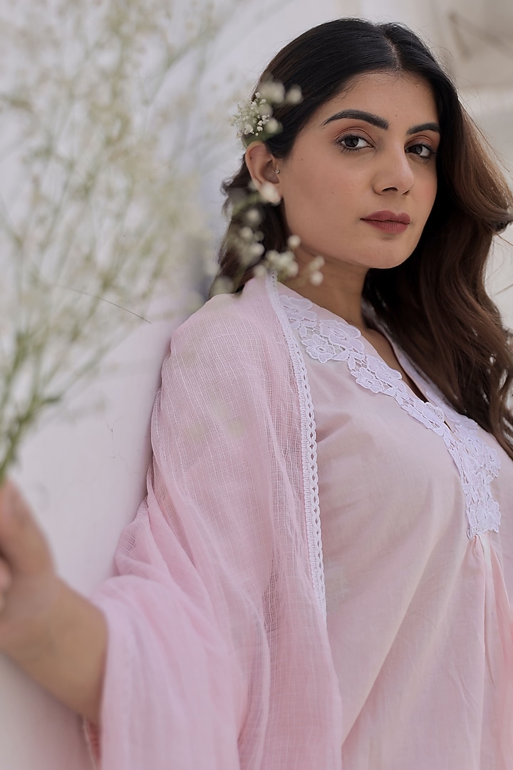 Pink Cotton Tie-Dyed Kurta Set by ASRUMO at Pernia's Pop Up Shop