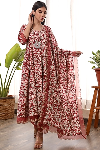 Red Muslin Anarkali Set by ASRUMO