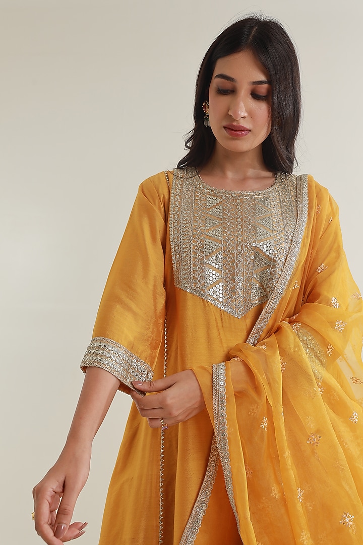 Yellow Chanderi Kurta Set by ASRUMO at Pernia's Pop Up Shop