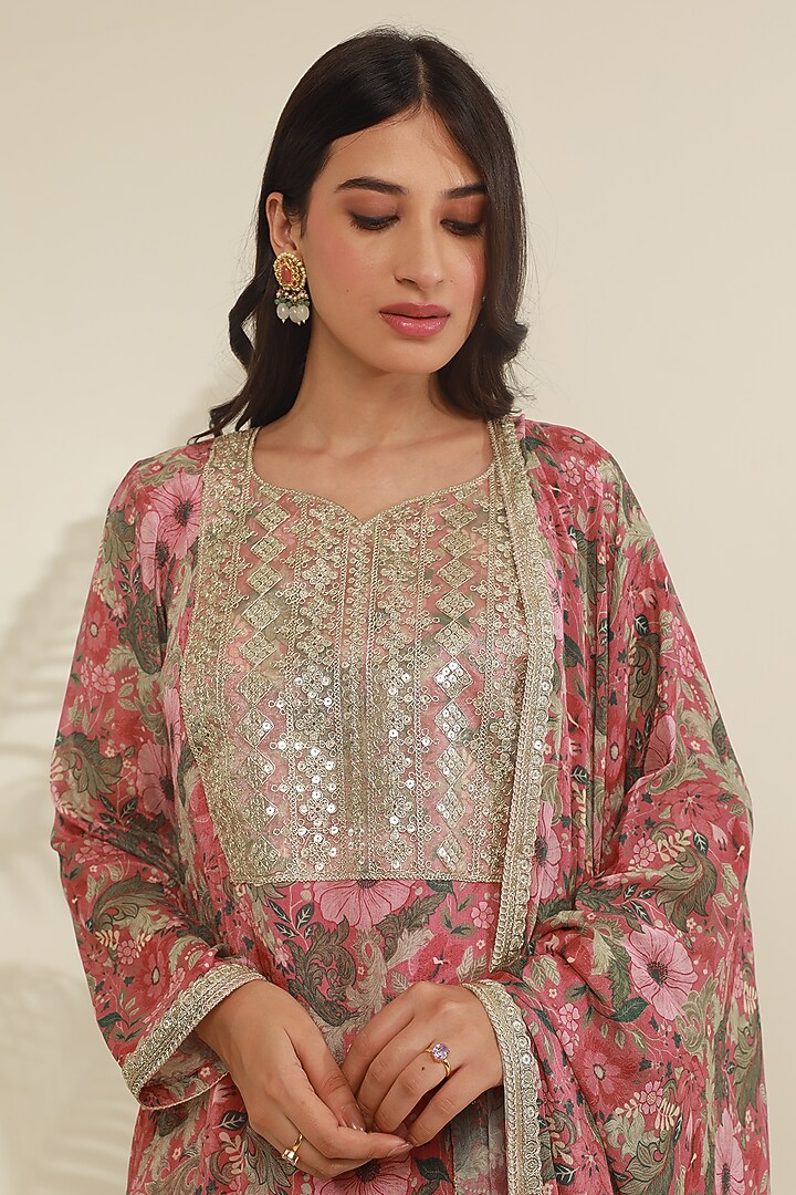 Pink Viscose Chinon Digital Printed Kurta Set by ASRUMO at Pernia's Pop Up Shop