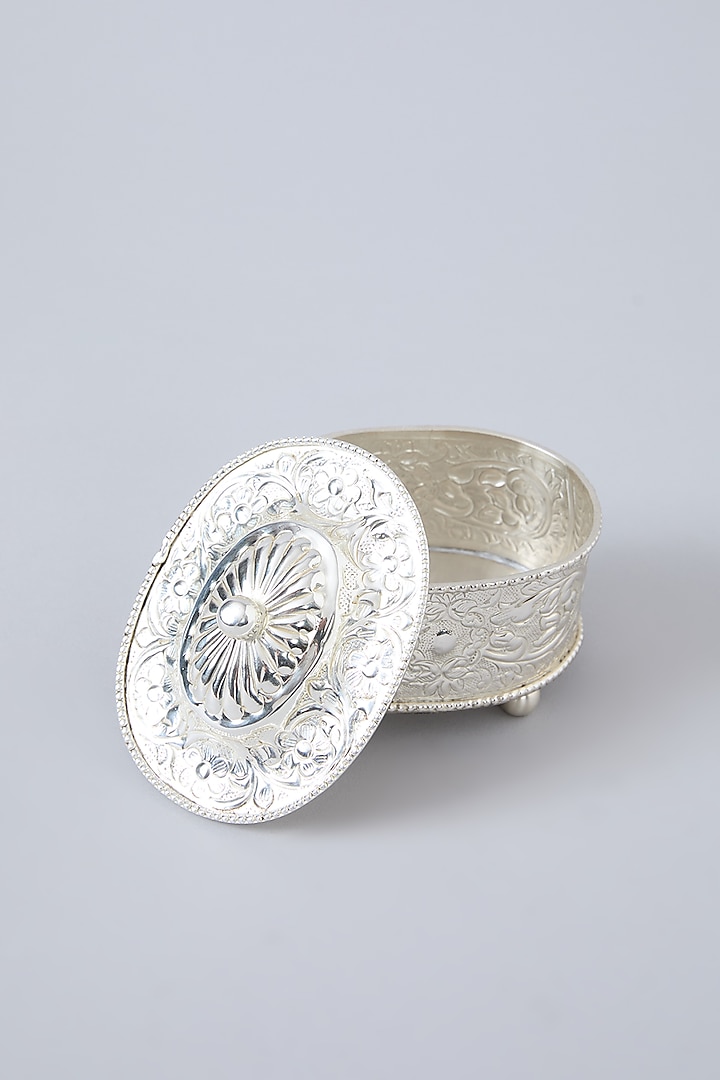 Silver Brass Oval Dry Fruit Condiment Box by Assemblage at Pernia's Pop Up Shop