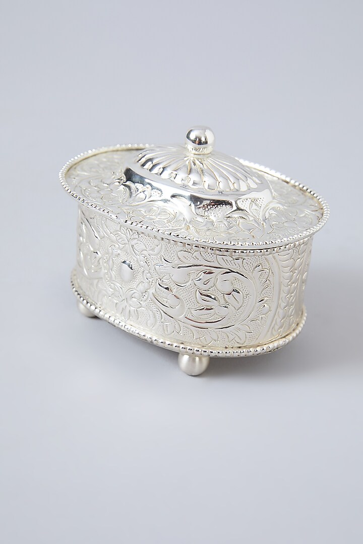 Silver Brass Oval Dry Fruit Condiment Box by Assemblage at Pernia's Pop Up Shop