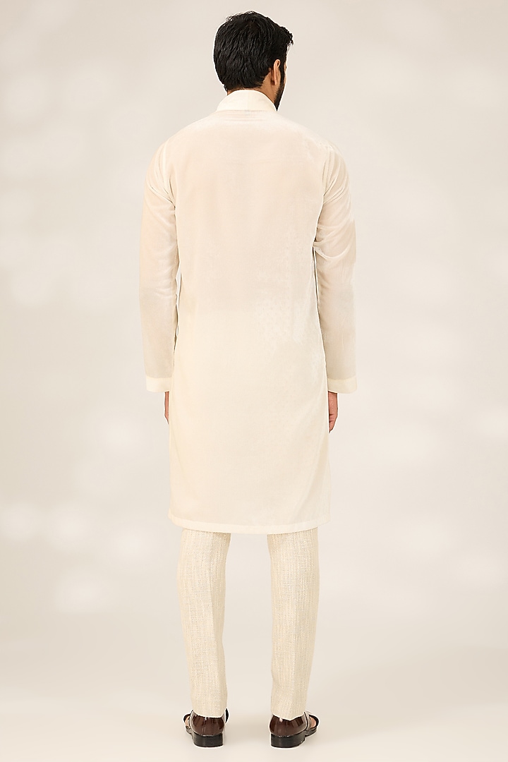 White Silk Hand Embroidered Achkan Jacket Set by Ashish N Soni Men at Pernia's Pop Up Shop