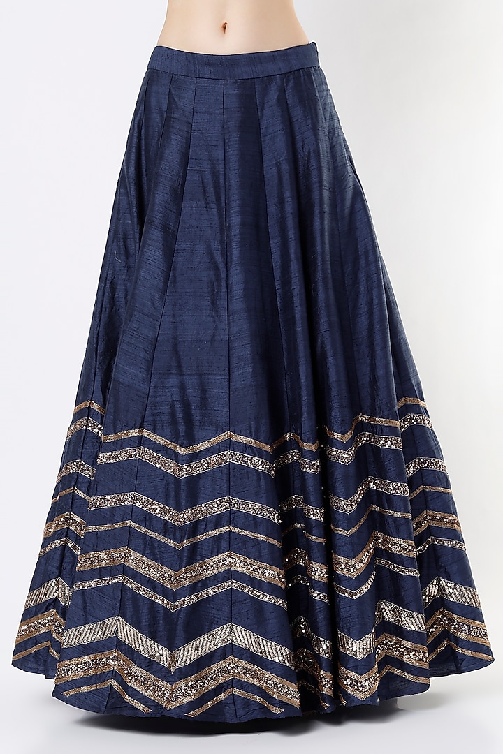 Midnight Blue Raw Silk Zari Embroidered Wedding Lehenga Set by Astha Narang at Pernia's Pop Up Shop