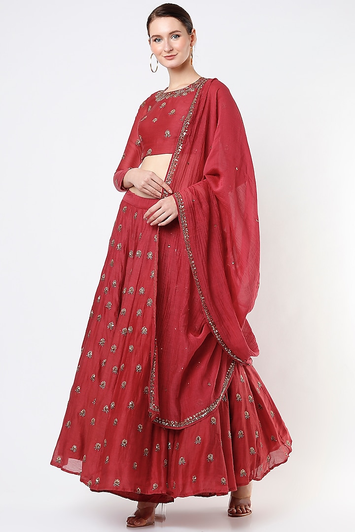 Red Chanderi Silk Boota Embroidered Wedding Lehenga Set by Astha Narang at Pernia's Pop Up Shop