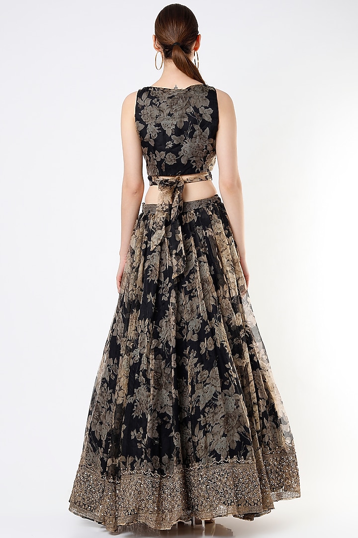 Black Silk Organza Sequins Embroidered Floral Wedding Lehenga Set by Astha Narang at Pernia's Pop Up Shop