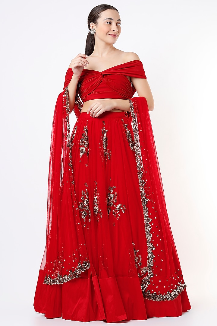 Red Net Zardosi Embroidered Wedding Lehenga Set by Astha Narang at Pernia's Pop Up Shop