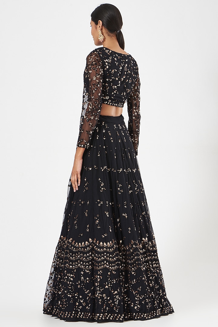 Black Net Zardosi Embroidered & Printed Wedding Lehenga Set by Astha Narang at Pernia's Pop Up Shop