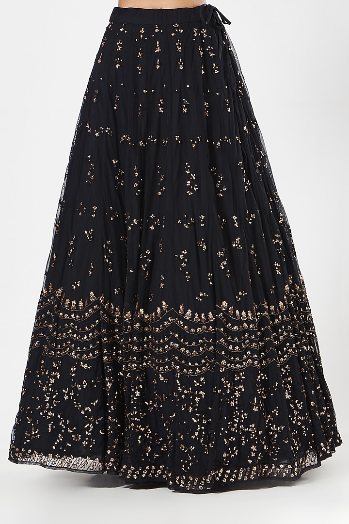 Black Net Zardosi Embroidered & Printed Wedding Lehenga Set by Astha Narang at Pernia's Pop Up Shop
