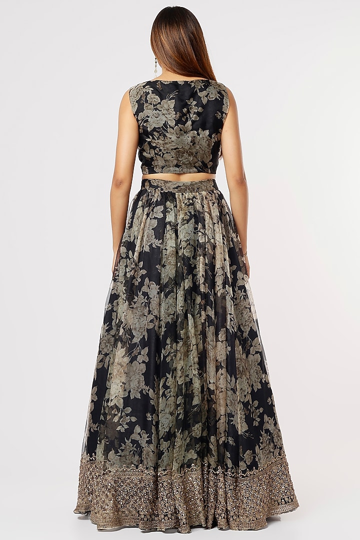 Black Organza & Crepe Digital Printed Wedding Lehenga Set by Astha Narang at Pernia's Pop Up Shop