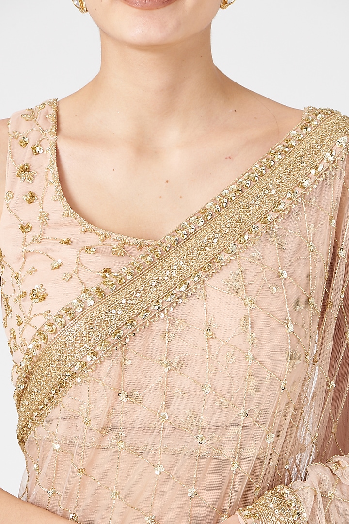 Nude Net Reception Saree Set by Astha Narang at Pernia's Pop Up Shop