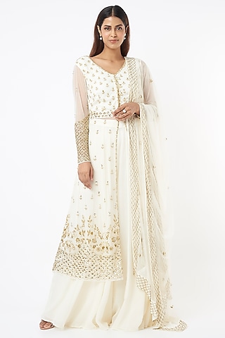 White Georgette & Crepe Jaal Embroidered Kurta Set by Astha Narang