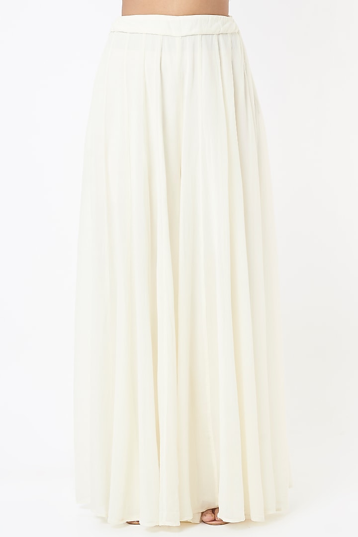 White Georgette & Crepe Jaal Embroidered Kurta Set by Astha Narang at Pernia's Pop Up Shop
