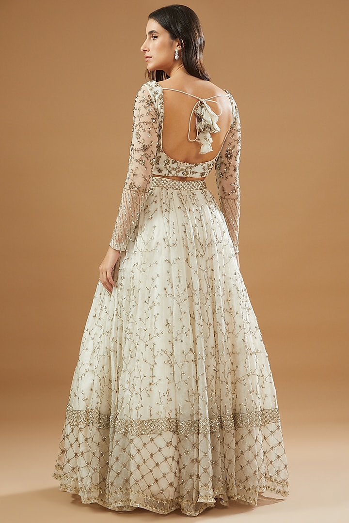 White Organza Jaal Embroidered Bridal Lehenga Set by Astha Narang at Pernia's Pop Up Shop