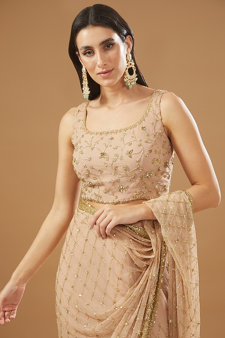 Pink Net Reception Saree Set by Astha Narang at Pernia's Pop Up Shop