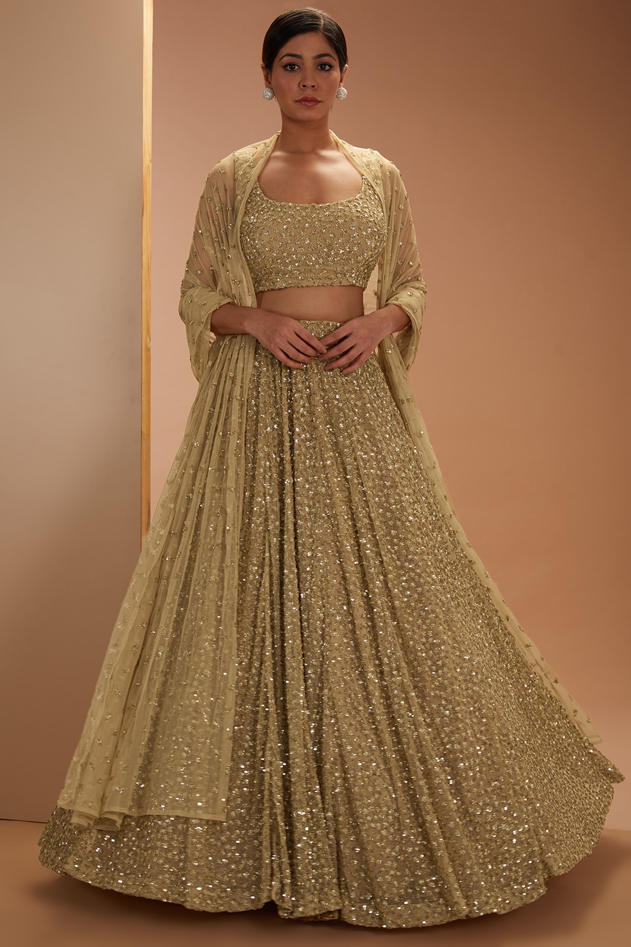 Astha narang bridal lehenga best sale