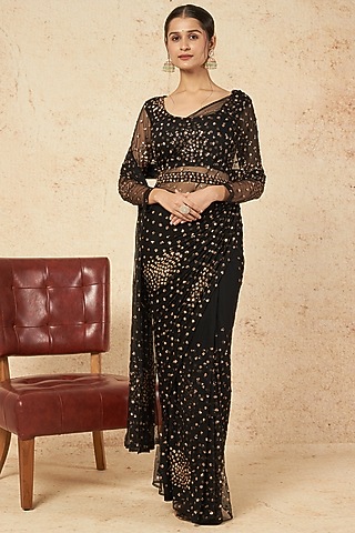 Black Net & Crepe Saree Set by Astha Narang