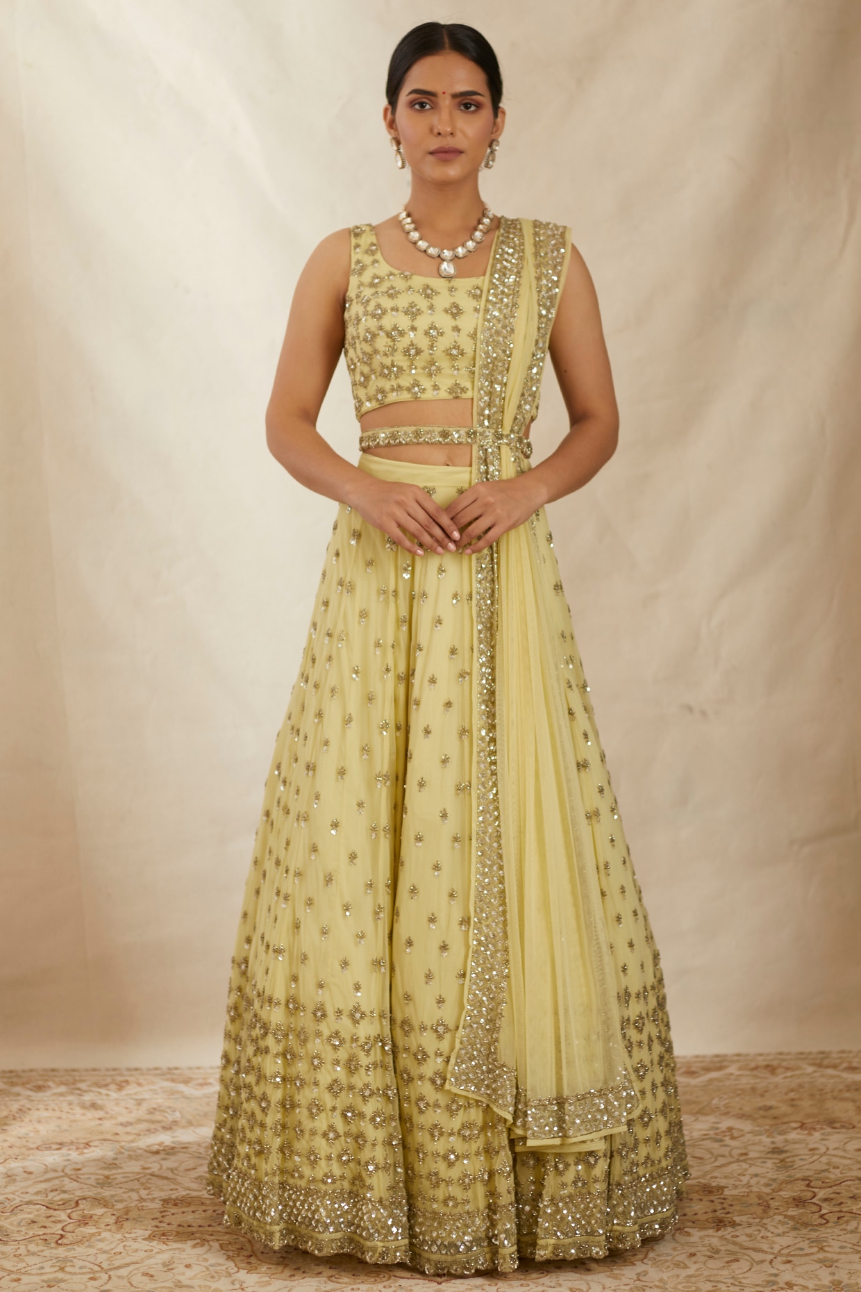 Astha on sale narang lehenga