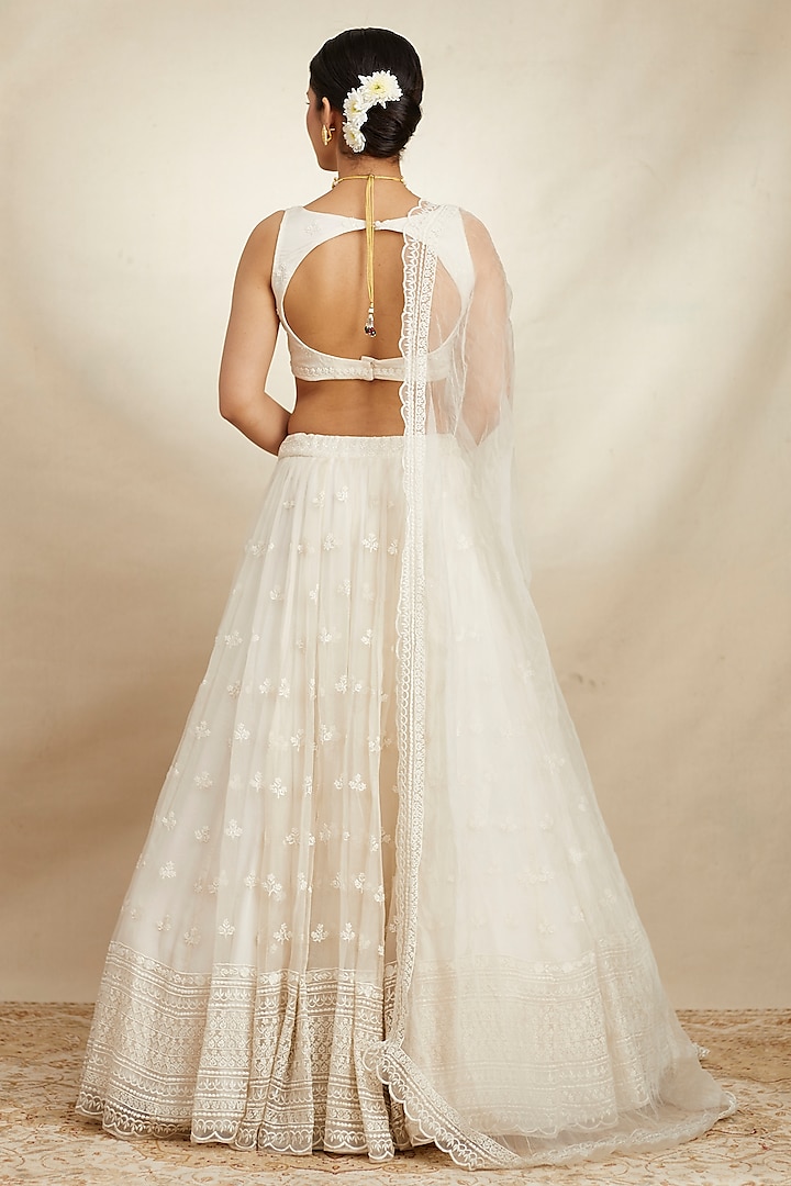White Organza Silk Thread Embroidered Wedding Lehenga Set by Astha Narang at Pernia's Pop Up Shop