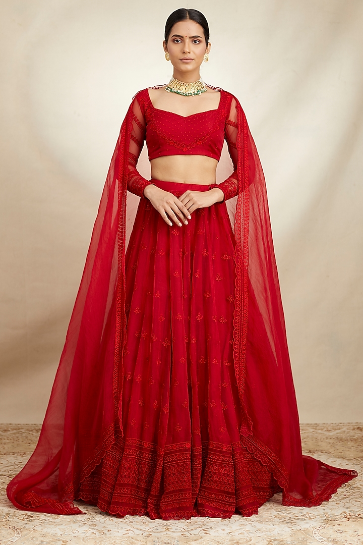 Red Organza Silk Thread Embroided Lehenga Set by Astha Narang