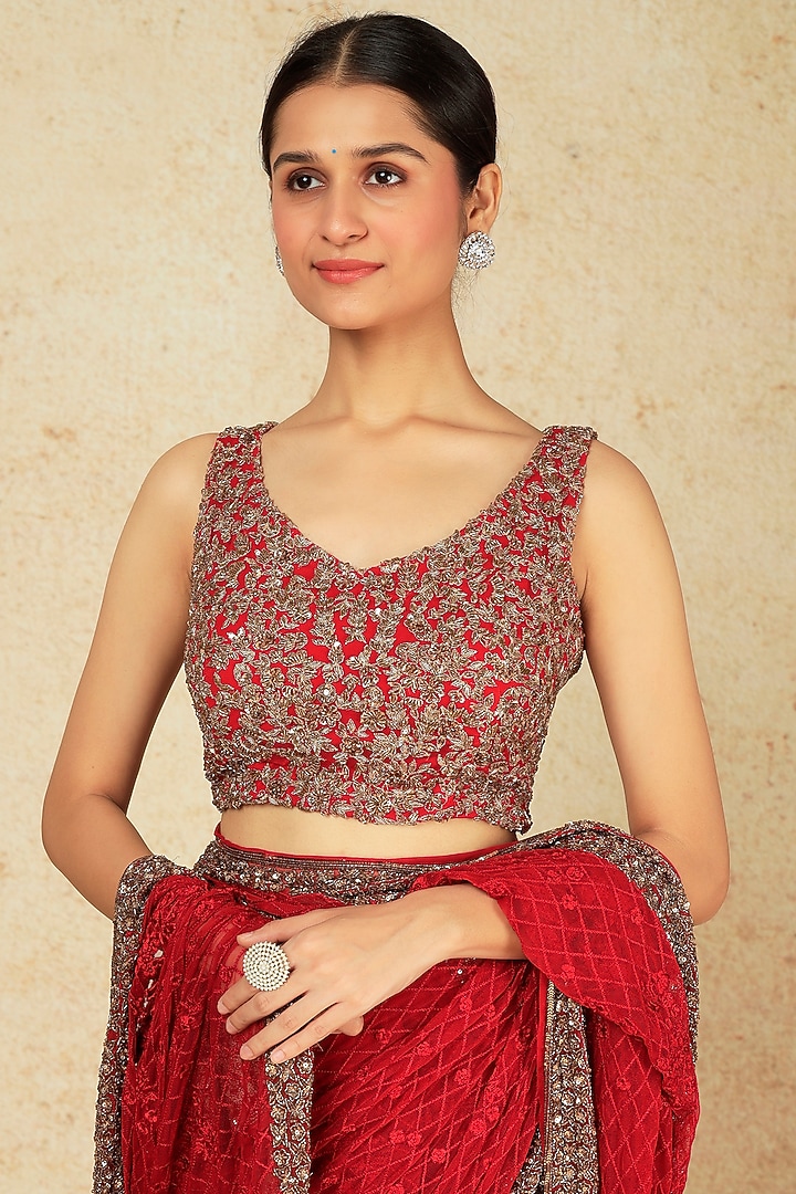 Red Embroidered Reception Saree Set With Belt by Astha Narang at Pernia's Pop Up Shop