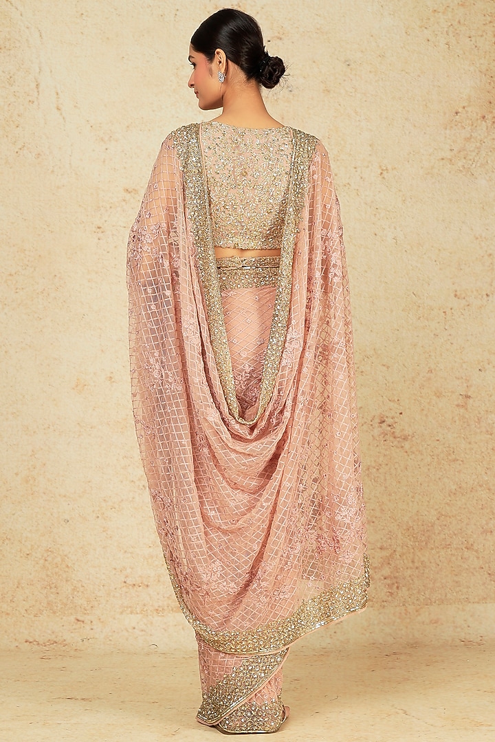 Blush Pink Embroidered Reception Saree Set by Astha Narang at Pernia's Pop Up Shop