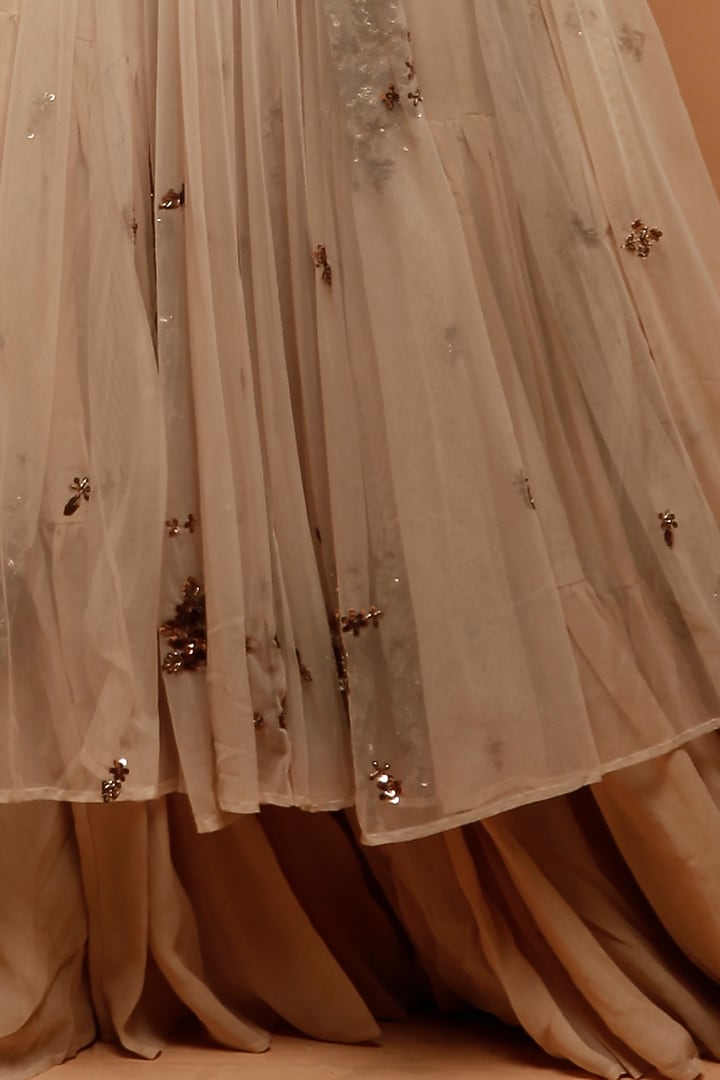 Cream Embroidered Wedding Anarkali Set by Astha Narang at Pernia's Pop Up Shop