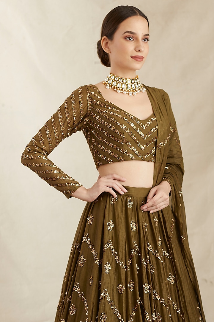 Mehndi Green Chanderi Silk Embroidered Wedding Lehenga Set by Astha Narang at Pernia's Pop Up Shop