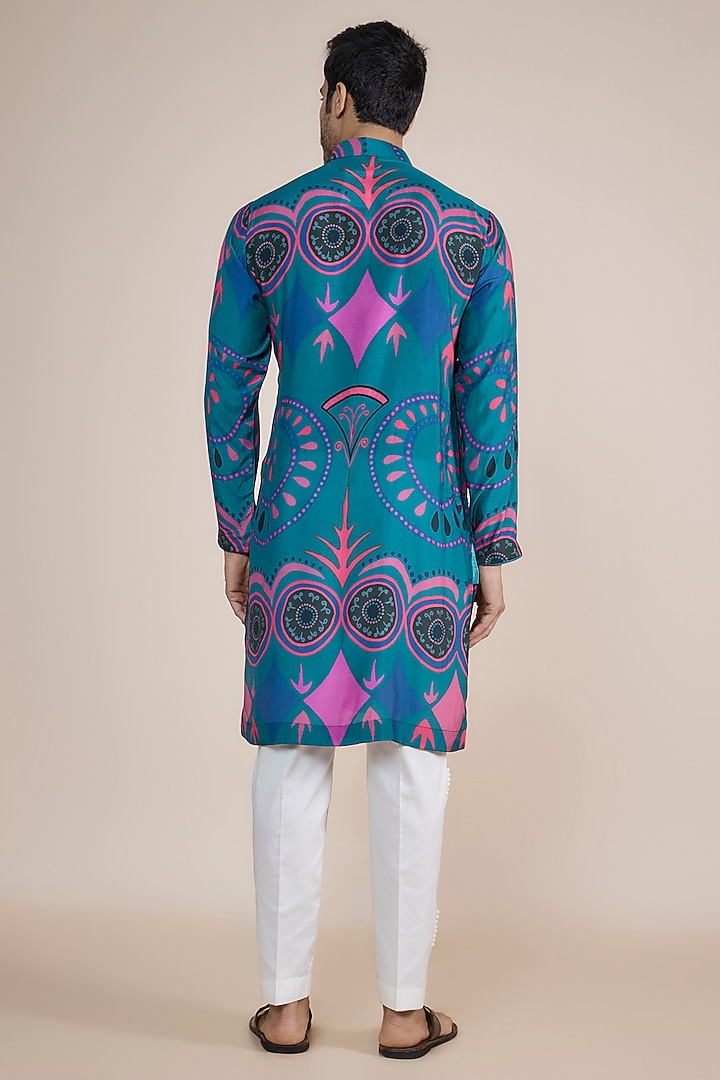 Multi-Colored Cotton Silk Blend Digital Printed Kurta Set by AASTHASHAH at Pernia's Pop Up Shop