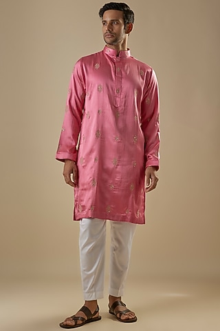Peach Gajji Kasab Work Kurta Set by AASTHASHAH